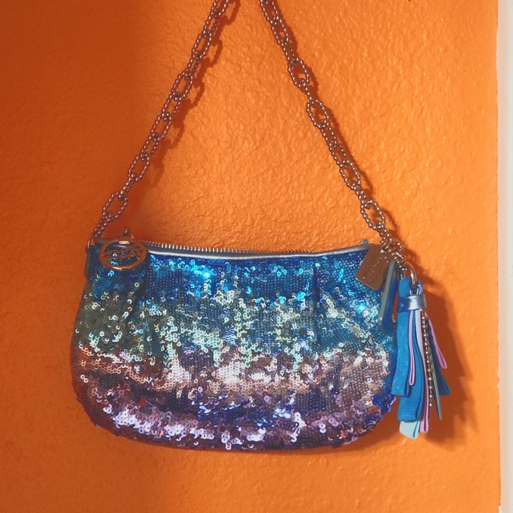 RARE Limited Edition Coach Poppy Chain Strap Evening bag in blue/purple ombre